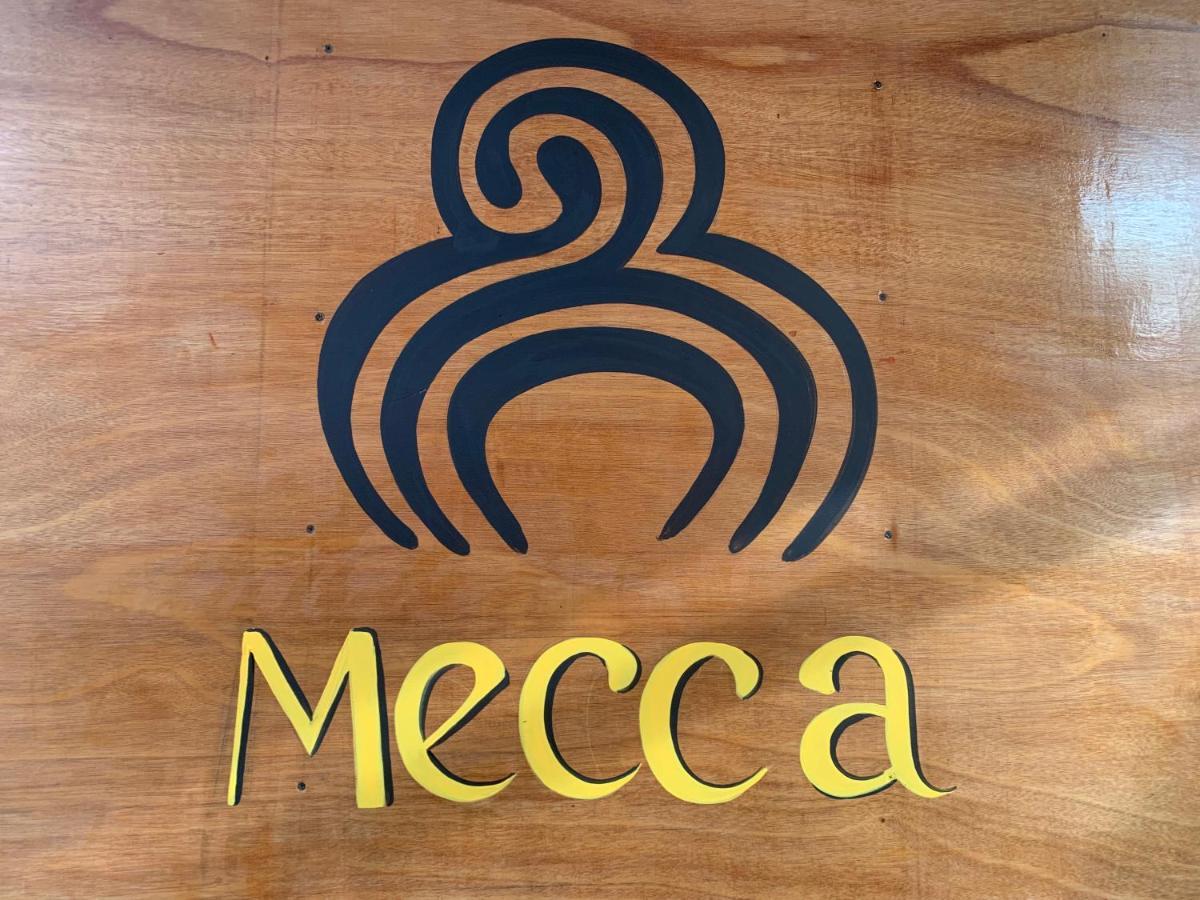Mecca Hotel Puerto Viejo de Talamanca ภายนอก รูปภาพ